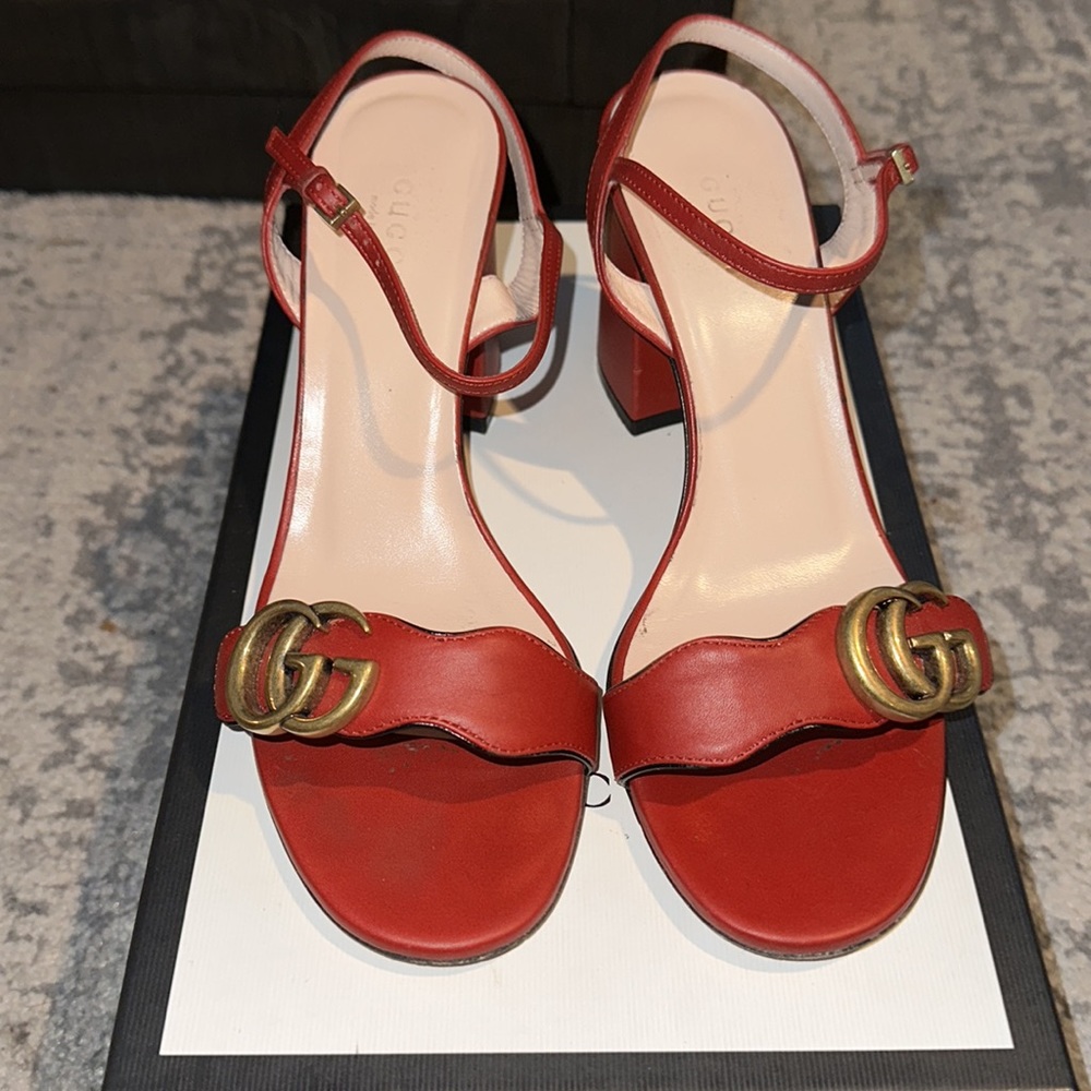 Gucci Marmont Leather mid heel sandal